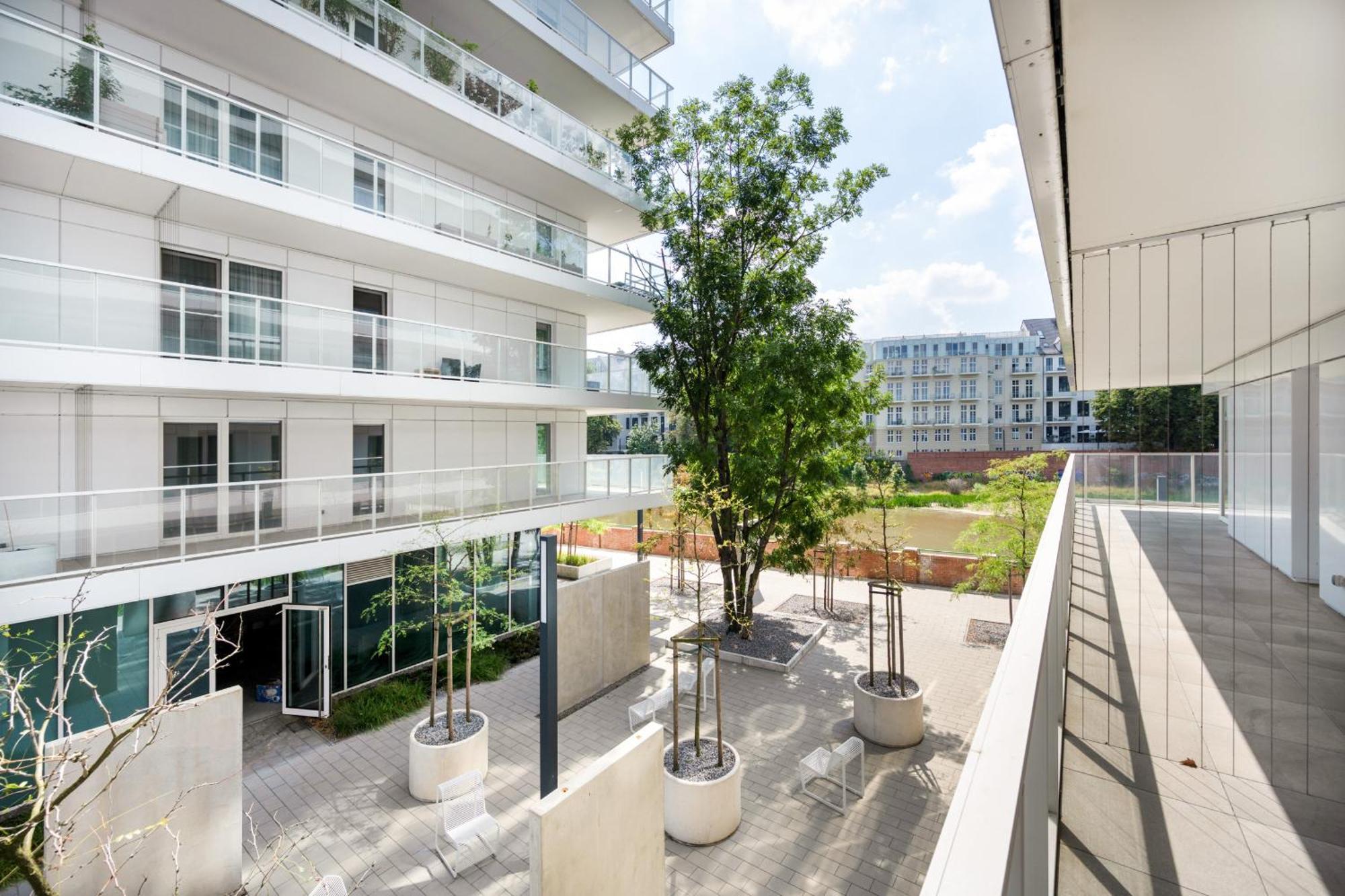 Elegant Apartment With Balcony By The Oder River In Wroclaw By Renters Prestige Eksteriør billede